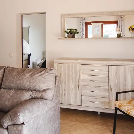 Stunning In With Kitchen Holiday home *